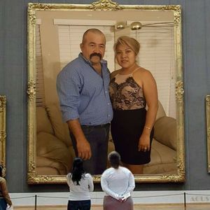 Meet your Posher, Martinez